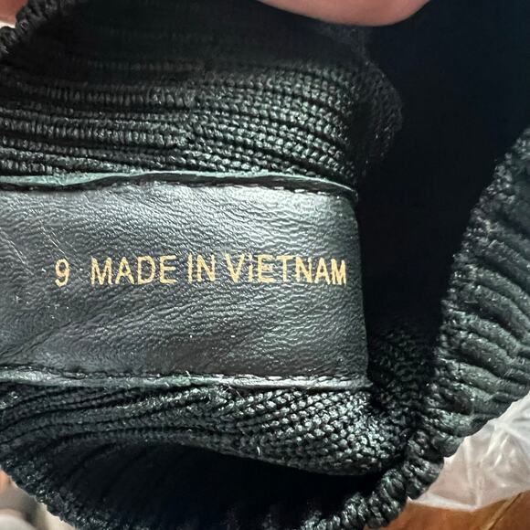 Everlane The High-Ankle Glove Black Boot In ReKnit Women's Size 9 NWOT - Picture 10 of 12